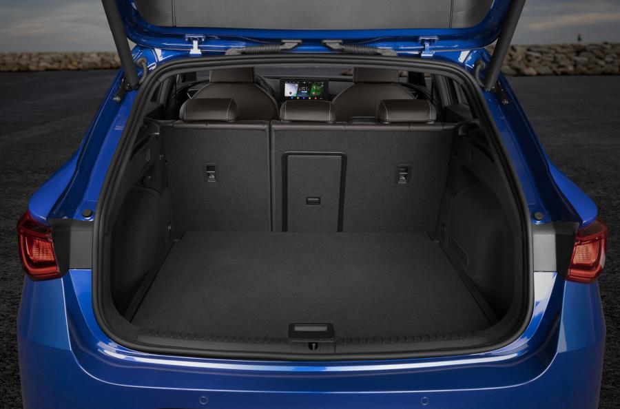 Багажник Seat Leon Sportstourer Xcellence 2020 года  (WW) (фото 13 из 34)